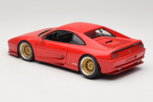 Ferrari F355 Berlinetta Röd Med Custom Guldfälgar UT Models 1:18 180074020-P5 Metall — bild 7 av 8