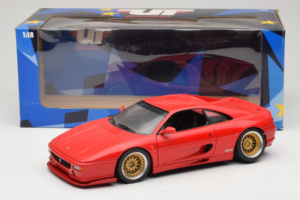 Ferrari F355 Berlinetta Röd Med Custom Guldfälgar UT Models 1:18 180074020-P5 Metall — bild 8 av 8