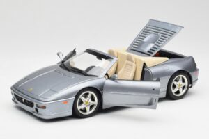 Ferrari F355 Spider Silver Hot Wheels 1:18 23907-M1 Metall — bild 2 av 8