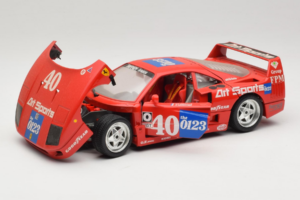 Ferrari F40 #40 J-P. Jabouille / O. Grouillard Art Sports 1987 Bburago 1:18 3332-A1 Metall — bild 2 av 8