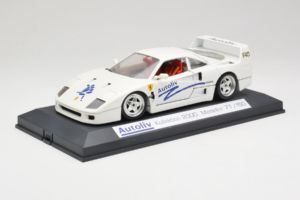 Ferrari F40 Autoliv Vit Limiterad Upplaga 150 ex Exclusive Cars 1:18 EC001 Metall — bild 2 av 9