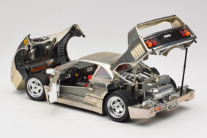 Ferrari F40 Chrome Silver Bburago 1:18 3401 Metall — bild 5 av 8