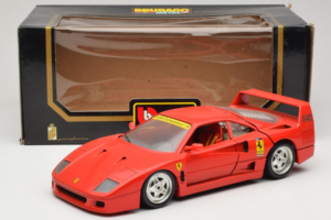 Ferrari F40 Club Deutschland Röd Bburago 1:18 3032-L3 Metall — bild 8 av 8