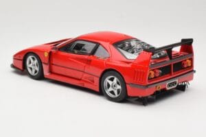 Ferrari F40 Competizione Test Version Röd Hot Wheels 1:18 P9922 Metall — bild 7 av 8