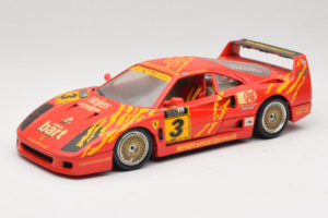 Ferrari F40 Evoluzione #3 Brummel Röd 1987 Bburago 1:18 3022-P2 Metall