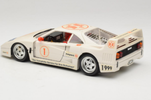 Ferrari F40 #1 Expert Vit 1987 Bburago 1:18 3332-W2 Metall — bild 7 av 8