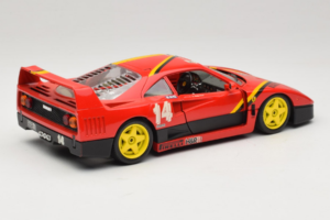 Ferrari F40 Evoluzione #14 L. Dalla Noce H&R Röd med Gula Hjul 1992 Bburago 1:18 3042-H1 Metall — bild 3 av 8