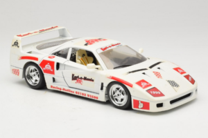 Ferrari F40 Kart-o-Mania Vit Bburago 1:18 3332-W3 Metall — bild 6 av 8