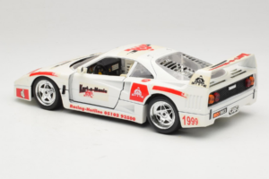 Ferrari F40 Kart-o-Mania Vit Bburago 1:18 3332-W3 Metall — bild 7 av 8
