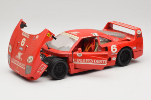 Ferrari F40 #6 V. Colombo L'Indipendente Röd 1987 Bburago 1:18 3032-L1 Metall — bild 2 av 8