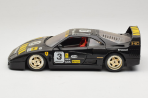 Ferrari F40 Magneti Marelli #3 Svart Bburago 1:18 3022-B1 Metall — bild 4 av 8