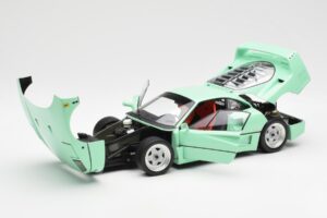 Ferrari F40 Mintgrön Kyosho 1:18 08416MG Metall — bild 2 av 10