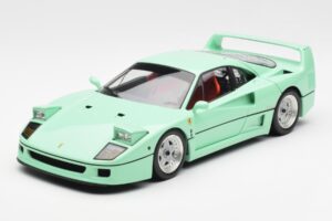 Ferrari F40 Mintgrön Kyosho 1:18 08416MG Metall — bild 3 av 10