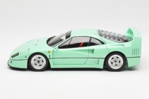 Ferrari F40 Mintgrön Kyosho 1:18 08416MG Metall — bild 6 av 10