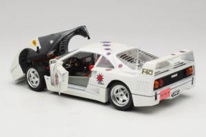Ferrari F40 #16 Borsenmodells Vit Limited Edition 333 pcs 1987 Bburago 1:18 3332-W1 Metall — bild 5 av 8