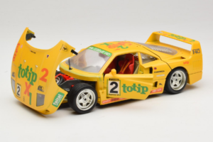 Ferrari F40 Totip Jolly Club #2 Gul Bburago 1:18 3332-Y1 Metall — bild 2 av 8