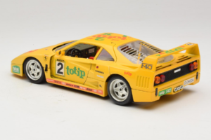 Ferrari F40 Totip Jolly Club #2 Gul Bburago 1:18 3332-Y1 Metall — bild 7 av 8