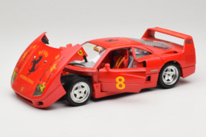 Ferrari F40 #8 Bevro International Röd 1987 Bburago 1:18 3332-P3 Metall — bild 2 av 8