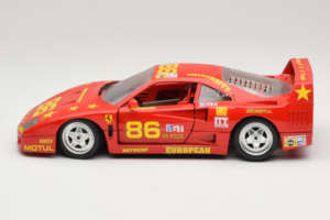 Ferrari F40 LM #86 Ch. Pozzi IMSA 24 Hours of Le Mans 1985 Röd Bburago 1:18 3332-P6 Metall — bild 4 av 8