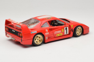 Ferrari F40 Pirelli Agip #1 Ferrari Club Italia Röd Bburago 1:18 3032-P2 Metall — bild 3 av 8