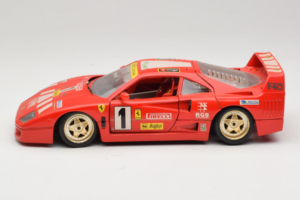 Ferrari F40 Pirelli Agip #1 Ferrari Club Italia Röd Bburago 1:18 3032-P2 Metall — bild 4 av 8