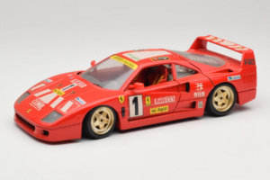Ferrari F40 Pirelli Agip #1 Ferrari Club Italia Röd Bburago 1:18 3032-P2 Metall