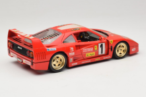 Ferrari F40 Evoluzione #1 Pirelli Agip Röd med Guldiga Hjul 1992 Bburago 1:18 3042-P2 Metall — bild 3 av 8
