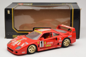 Ferrari F40 Evoluzione #1 Pirelli Agip Röd med Guldiga Hjul 1992 Bburago 1:18 3042-P2 Metall — bild 8 av 8