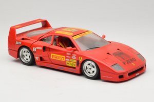 Ferrari F40 Pirelli BBS Röd Bburago 1:18 3032-P4 Metall — bild 6 av 8