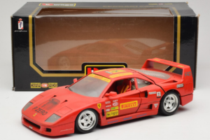 Ferrari F40 Pirelli BBS Röd Bburago 1:18 3032-P4 Metall — bild 8 av 8