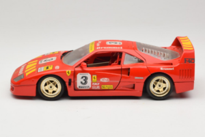 Ferrari F40 #3 Pirelli Röd 1987 Bburago 1:18 3332-P4 Metall — bild 4 av 8