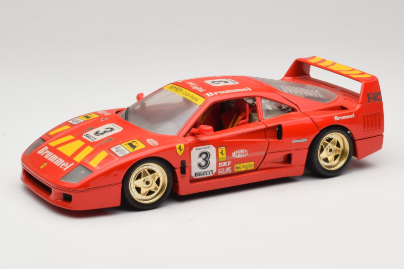 Ferrari F40 #3 Pirelli Röd 1987 Bburago 1:18 3332-P4 Metall
