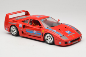 Ferrari F40 PPG Auto Refinish Röd Bburago 1:18 3332-P1 Metall — bild 6 av 8