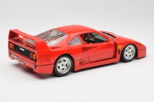Ferrari F40 Röd Bburago 1:18 3032 Metall — bild 3 av 8