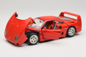 Ferrari F40 Röd Diamond Edition Bburago 1:18 3022-P1 Metall — bild 2 av 8