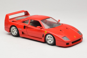 Ferrari F40 Röd Diamond Edition Bburago 1:18 3022-P1 Metall — bild 6 av 8