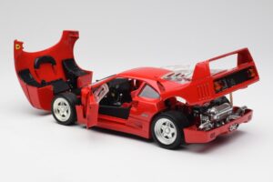 Ferrari F40 Röd Hot Wheels 1:18 23911 Metall — bild 5 av 8