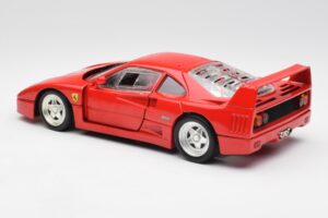 Ferrari F40 Röd Hot Wheels 1:18 23911 Metall — bild 7 av 8