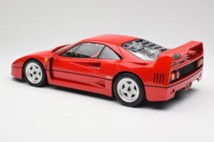 Ferrari F40 Röd Norev 1:12 127900 Metall — bild 5 av 6