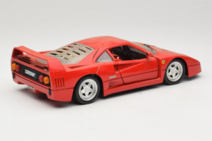 Ferrari F40 Röd Tonka 1:18 17004 Metall — bild 3 av 8