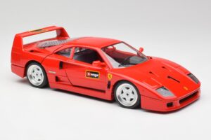 Ferrari F40 Röd Bburago 1:18 3332 Metall — bild 6 av 8