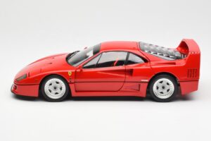 Ferrari F40 Röd Kyosho 1:18 08416R2 Metall — bild 6 av 10