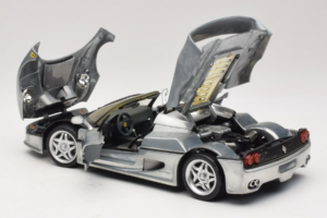 Ferrari F50 Cabriolet Chrome Silver Begränsad Upplaga Hot Wheels 1:18 25741 Metall — bild 5 av 8