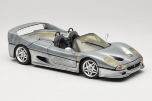Ferrari F50 Cabriolet Chrome Silver Begränsad Upplaga Hot Wheels 1:18 25741 Metall — bild 6 av 8