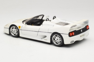 Ferrari F50 Cabriolet Vit Bburago 1:18 3352-W1 Metall — bild 7 av 8