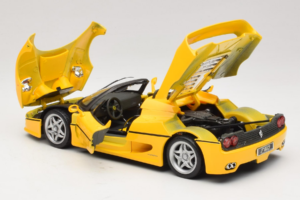 Ferrari F50 Cabriolet Shell Gul Maisto 1:18 3076-Y2 Metall — bild 5 av 8