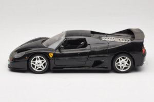Ferrari F50 Coupe Svart Bburago 1:18 3372-B1 Metall — bild 4 av 8