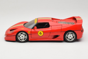 Ferrari F50 Coupe #6 Röd med Italiensk Flagga Bburago 1:18 3382-P1 Metall — bild 4 av 8