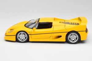 Ferrari F50 Giallo Modena Maisto 1:18 F50001 Metall — bild 4 av 8