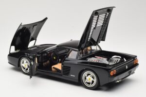 Ferrari F512M Svart Hot Wheels 1:18 23922 Metall — bild 5 av 8